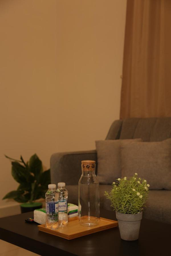 Spacious Apartments At Basla St 3 Mins From King Fahd Stadium Riyadh Luaran gambar