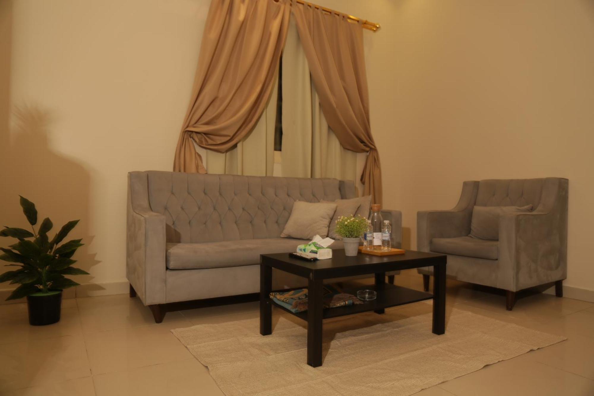Spacious Apartments At Basla St 3 Mins From King Fahd Stadium Riyadh Luaran gambar